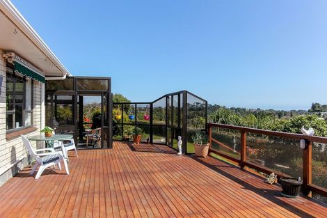 Photo of property in 48 Truby King Street, Merrilands, New Plymouth, 4312