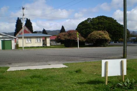 Photo of property in 51 Bridge Street, Reefton, 7830