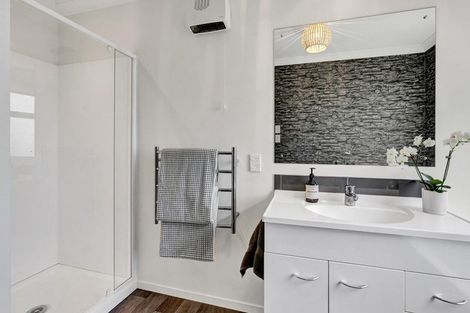 Photo of property in 281 Upland Road, Tarurutangi, New Plymouth, 4372