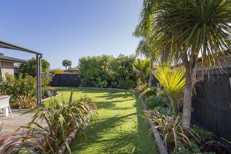 Photo of property in 8 Acacia Court, Whitianga, 3510