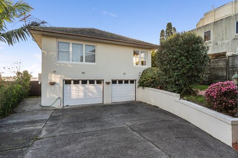 Photo of property in 23 Cliff Road, Saint Heliers, Auckland, 1071