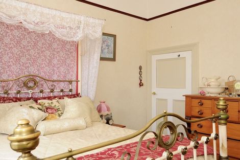 Photo of property in 30 Rhodes Street, Waimate, 7924