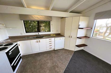 Photo of property in 1/537 Glenfield Road, Glenfield, Auckland, 0629