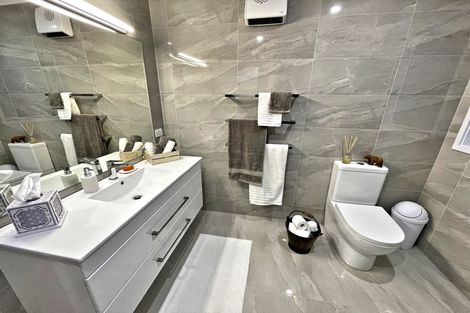 Photo of property in 21 Amsharlo Drive, Kerikeri, 0230