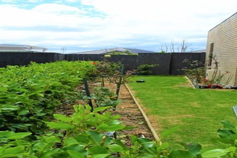 Photo of property in 9 Hirimate Place, Flat Bush, Auckland, 2019