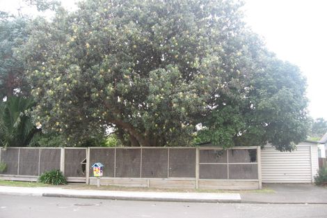 Photo of property in 17 Titoki Road, Raumati Beach, Paraparaumu, 5032