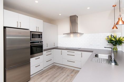 Photo of property in 12 Ruakituri Place, Te Awa, Napier, 4110