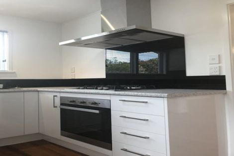 Photo of property in 2/94 Glandovey Road, Fendalton, Christchurch, 8052