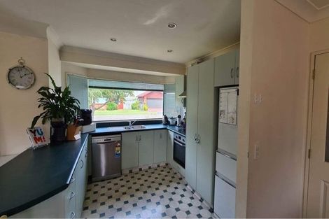 Photo of property in 68 Leighton Avenue, Waiwhetu, Lower Hutt, 5010