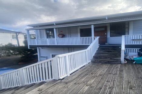 Photo of property in 1 Queen Street, Mount Victoria, Wellington, 6011