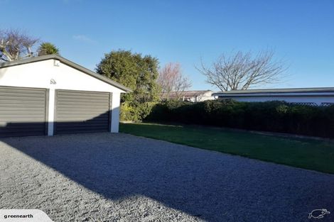 Photo of property in 20 Avonhead Road, Avonhead, Christchurch, 8042