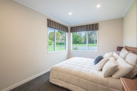 Photo of property in 164 Mapara Road, Acacia Bay, Taupo, 3385