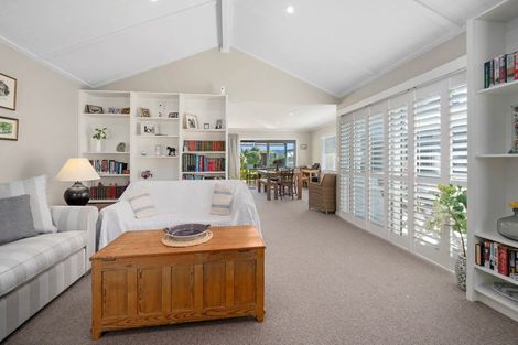 Photo of property in 68 Kenrigg Road, Kinloch, Taupo, 3377