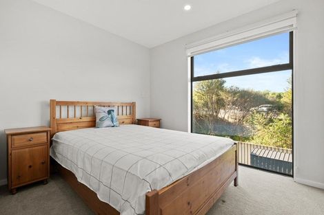 Photo of property in 61 Whai Hua Lane, Mangere Bridge, Auckland, 2022