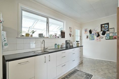Photo of property in 1/704 Terrace Road, Parkvale, Hastings, 4122