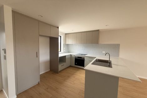 Photo of property in 2/1 Scott Road, Hobsonville, Auckland, 0616