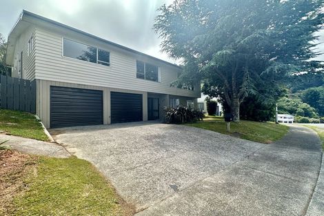 Photo of property in 48 Fyvie Avenue, Tawa, Wellington, 5028