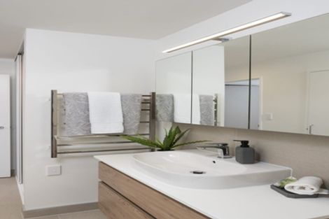 Photo of property in Norfolk Apartments, 7 Ramsgate Terrace, Mairangi Bay, Auckland, 0630