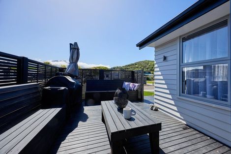 Photo of property in 7 Mcrae Gardens, Kaikoura Flat, Kaikoura, 7371