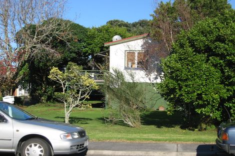 Photo of property in 22 Riverside Road, Orewa, 0931