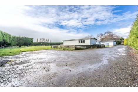 Photo of property in 35 Simon Road, Myross Bush, Invercargill, 9872