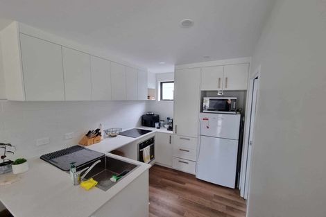 Photo of property in 34 Tokai Place, Glen Eden, Auckland, 0602