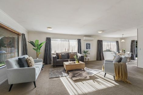 Photo of property in 6 Waihurihia Street, Otaki, 5512