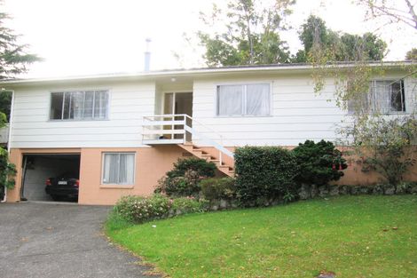 Photo of property in 33 Camrose Place, Glenfield, Auckland, 0629