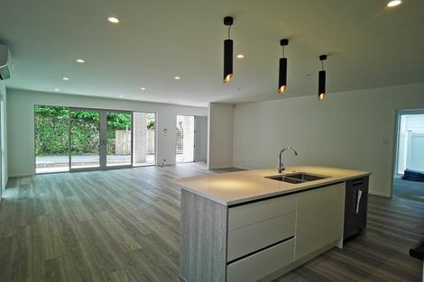 Photo of property in 25a Lillian Place, Orewa, 0931