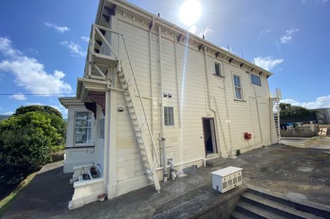 Photo of property in Rowena Hostel, 61 Ellice Street, Mount Victoria, Wellington, 6011