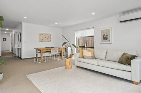 Photo of property in 90a Grey Street, Cambridge, 3434