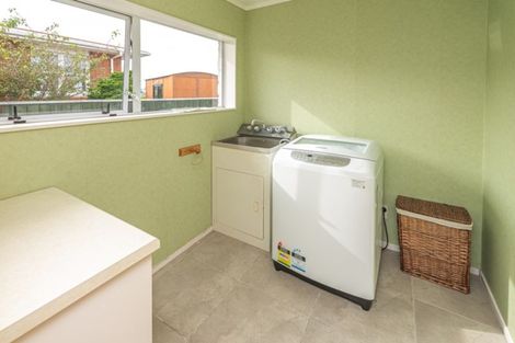 Photo of property in 98 Fitzherbert Avenue, Tawhero, Whanganui, 4501