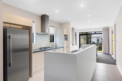 Photo of property in 4 Nohoanga Road, Karaka, Papakura, 2113