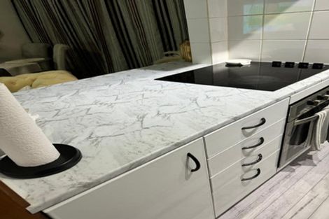 Photo of property in 5/495 Glenfield Road, Glenfield, Auckland, 0629