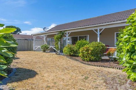 Photo of property in 43 Arthur Crescent, Hilltop, Taupo, 3330