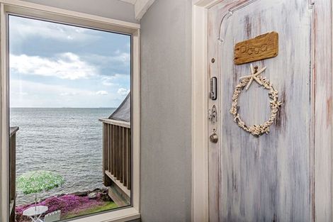 Photo of property in 5/4 Arkles Strand, Arkles Bay, Whangaparaoa, 0932