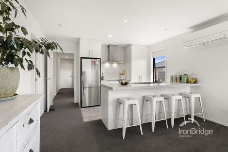 Photo of property in 15 Woodford Avenue, Woodend, 7610