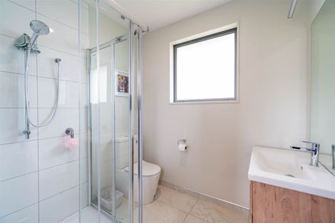 Photo of property in 35 Pounamu Drive, Te Anau, 9600