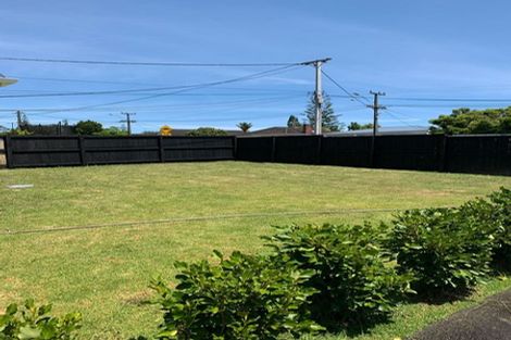 Photo of property in 1/65 Lancaster Road, Beach Haven, Auckland, 0626