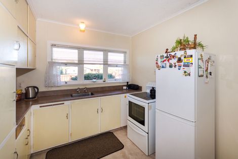 Photo of property in 8 Cardiff Street, Pukekohe, 2120