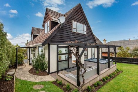 Photo of property in 3 Granville Terrace, Belleknowes, Dunedin, 9011