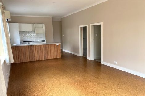 Photo of property in 32 Bonithon Avenue, Moturoa, New Plymouth, 4310
