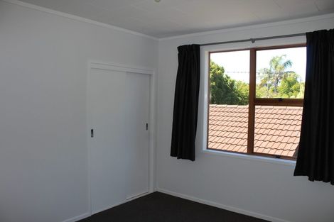 Photo of property in 12 Pohutukawa Place, Ellerslie, Auckland, 1051