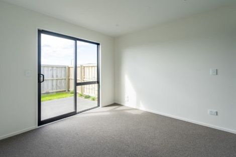 Photo of property in 93 Faringdon Boulevard, Rolleston, 7615