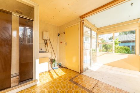 Photo of property in 8 Oxford Street, Waimate, 7924