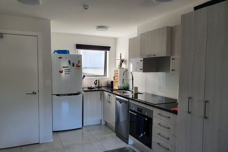 Photo of property in 3/232 Main Road, Tawa, Wellington, 5028