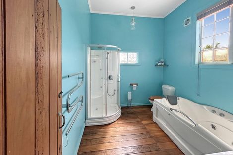 Photo of property in 28 Alexander Street, Awapuni, Palmerston North, 4412