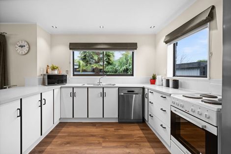 Photo of property in 129 Auckland Road, Greenmeadows, Napier, 4112