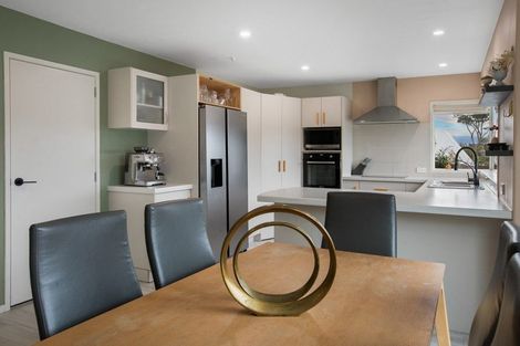 Photo of property in 14 Riverside Place, Katikati, 3129