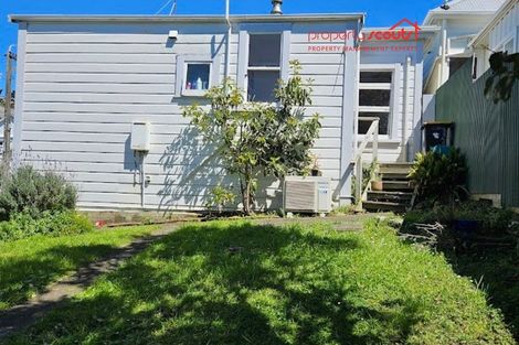 Photo of property in 99 Wallace Street, Mount Cook, Wellington, 6021